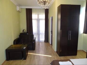 Фотографии Отель Hotel Sea г. Гагра Гагрский район (Абхазия) №5 Фото Отель Hotel Sea г. Гагра 5
