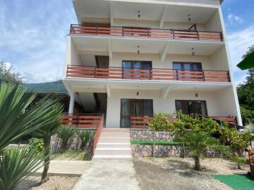 Фотографии Гостевой дом Guest House Kira г. Гагра Гагрский район (Абхазия) №1 Фото Гостевой дом Guest House Kira г. Гагра 1