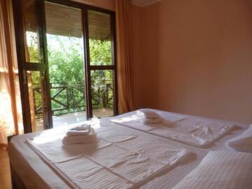 Фотографии Гостевой дом Bliss Guesthouse г. Гагра Гагрский район (Абхазия) №4 Фото Гостевой дом Bliss Guesthouse г. Гагра 4