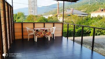Фотографии Гостевой дом V gostyah u Emmy Guesthouse г. Гагра Гагрский район (Абхазия) №1 Фото Гостевой дом V gostyah u Emmy Guesthouse г. Гагра 1