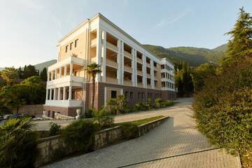 Фото Отель Old Gagra Hotel г. Гагра 1