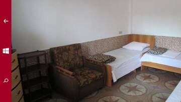 Фото номера Бюджетный трехместный номер Гостевой дом Guest House Flora г. Гагра 7