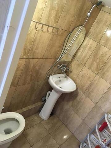 Фото номера Бюджетный трехместный номер Гостевой дом Guest House Flora г. Гагра 12