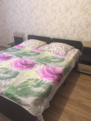 Фото номера Стандартный трехместный номер Гостевой дом Davido Hotel г. Гагра 6
