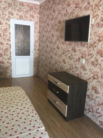 Фото номера Большой двухместный номер с 1 кроватью Гостевой дом Davido Hotel г. Гагра 30