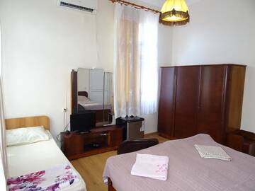 Фото номера Трехместный номер  Гостевой дом Guest House Margarita г. Гагра 4