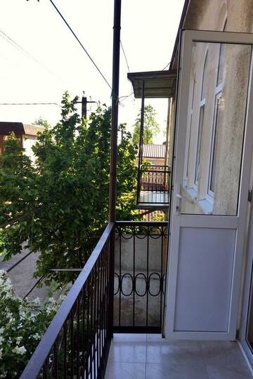 Фото номера Трехместный номер  Гостевой дом Guest House Margarita г. Гагра 15
