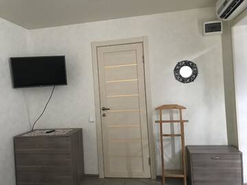 Фото номера Двухместный номер с 1 кроватью Гостевой дом Guest house Четыре Сезона г. Гагра 10