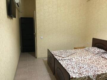 Фото номера Просторный двухместный номер с 2 отдельными кроватями Гостевой дом Guest House REGAN г. Гагра 19