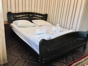 Фото номера Люкс с балконом Мини-отель Mini-hotel Timur г. Гагра 2