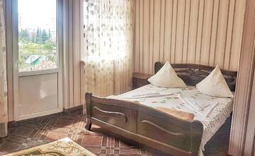 Фото номера Люкс с балконом Мини-отель Mini-hotel Timur г. Гагра 4