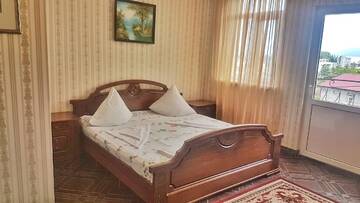 Фото номера Люкс с балконом Мини-отель Mini-hotel Timur г. Гагра 5