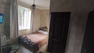 Фото номера Двухместный номер Standard с красивым видом из окна Гостевой дом Guest House Agava on Cherkesskaya 36 г. Гагра 4