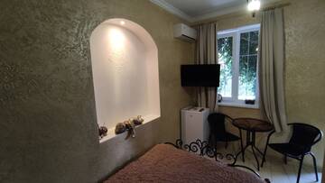 Фото номера Двухместный номер Standard с видом на озеро Гостевой дом Guest House Agava on Cherkesskaya 36 г. Гагра 3