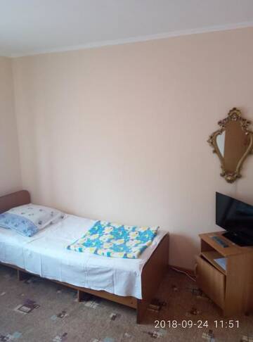 Фото номера Бюджетный трехместный номер Гостевой дом Guest House Mihalych г. Гагра 9