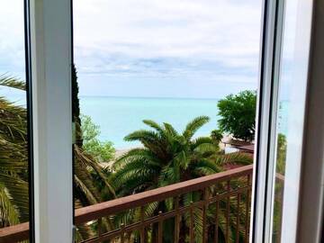 Фото номера Полулюкс — Дополнительное здание Отель Amra Park-hotel &amp; Spa г. Гагра 13