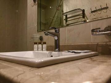 Фото номера Люкс — Дополнительное здание Отель Amra Park-hotel &amp; Spa г. Гагра 12