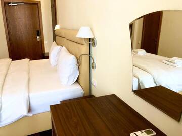 Фото номера Люкс — Дополнительное здание Отель Amra Park-hotel &amp; Spa г. Гагра 9