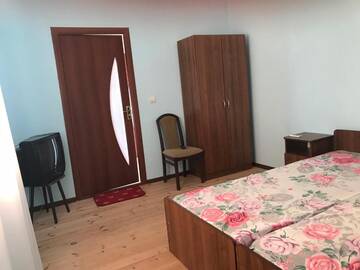 Фото номера Большой двухместный номер с 1 кроватью Гостевой дом Отдых в Гагре г. Гагра 2