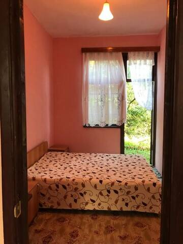 Фото номера Бюджетный двухместный номер с 1 кроватью Гостевой дом Отдых в Гагре г. Гагра 6