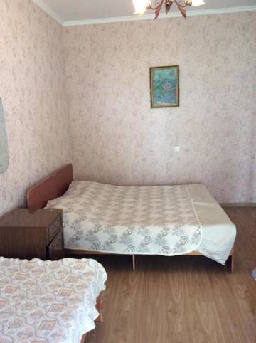 Фото номера Бюджетный трехместный номер Гостевой дом Guest house Dali г. Гагра 4