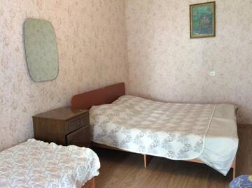 Фото номера Четырехместный номер эконом-класса Гостевой дом Guest house Dali г. Гагра 2