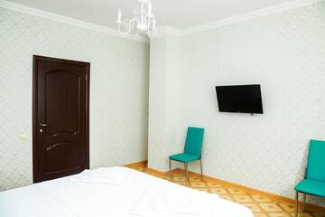 Фото номера Люкс с 1 спальней Гостевой дом Невские Звезды г. Гагра 14