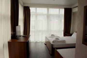 Фото номера Стандартный двухместный номер с 1 кроватью Отель Ashamta Hotel г. Гагра 4