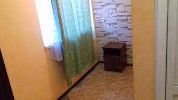 Фото номера Стандартный трехместный номер Гостевой дом Guest House Zelenyi Dvorik г. Гагра 6