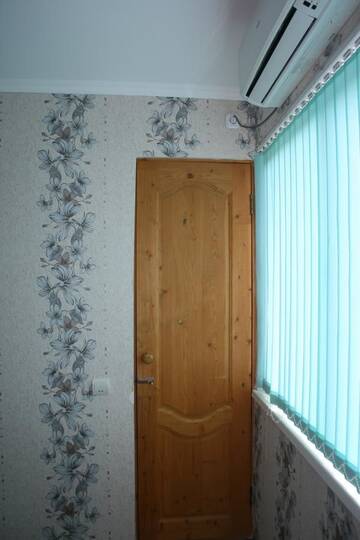Фото номера Трехместный номер «Комфорт» с душем Гостевой дом Guest House TeyMiya г. Гагра 8