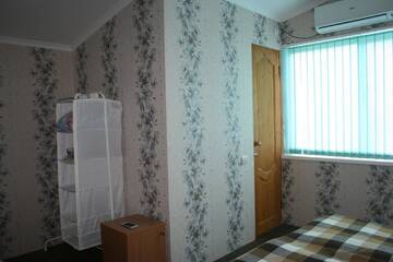 Фото номера Трехместный номер «Комфорт» с душем Гостевой дом Guest House TeyMiya г. Гагра 10