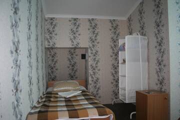Фото номера Трехместный номер «Комфорт» с душем Гостевой дом Guest House TeyMiya г. Гагра 11