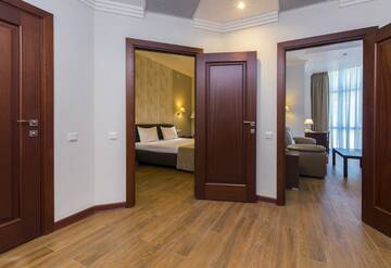 Фото номера Люкс с 1 спальней Отель Sun Palace Gagra г. Гагра 3