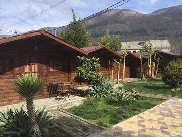 Фото номера Коттедж с 1 спальней Комплексы для отдыха с коттеджами/бунгало Cottages in Gagra г. Гагра 8