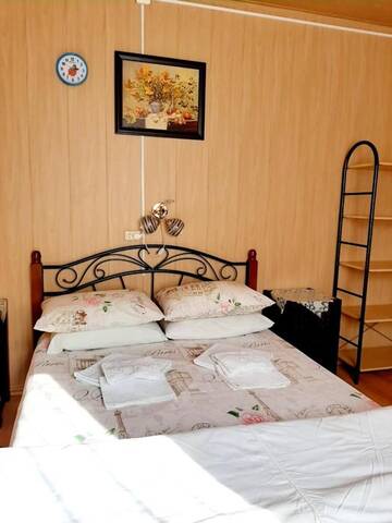 Фото номера Улучшенный двухместный номер с 1 кроватью Гостевой дом Guest House Shanson г. Гагра 2