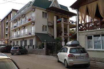 Фото Гостевой дом Guest House Aphyn Leto г. Гагра 1