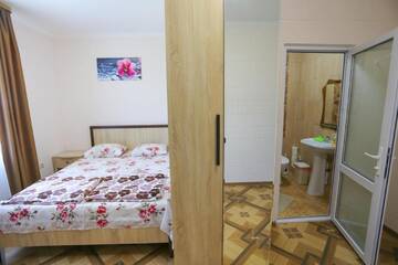 Фото номера Семейный двухместный номер с 1 кроватью Гостевой дом Fiesta Life г. Гагра 17