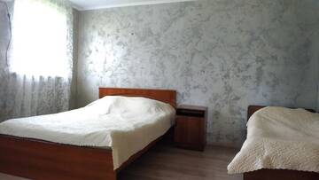 Фото номера Бюджетный трехместный номер Гостевой дом Гостевой дом &quot;Галина&quot; г. Гагра 7