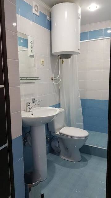 Фото номера Стандартный трехместный номер Гостевой дом Nobi Guest House г. Гагра 26
