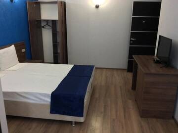 Фото номера Стандартный трехместный номер Гостевой дом Nobi Guest House г. Гагра 23