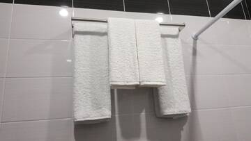 Фото номера Стандартный трехместный номер Гостевой дом Nobi Guest House г. Гагра 25