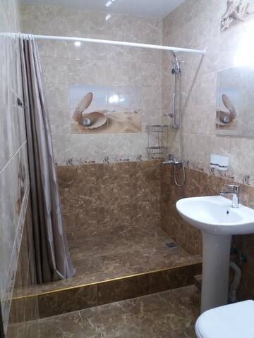 Фото номера Классический четырехместный номер Гостевой дом Guest House Polet Chayki г. Гагра 7