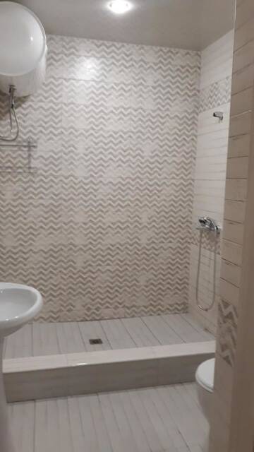 Фото номера Семейный люкс с балконом Мини-отель Gnezdo Beloy Sovy Mini Hotel г. Гагра 3