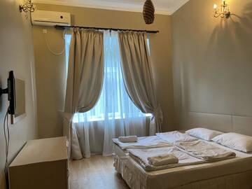 Фото номера Апартаменты с 2 спальнями Отель Gagra Hotel Printsevskii Zamok г. Гагра 4
