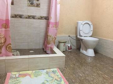 Фото номера Люкс, вид на сад Гостевой дом Abkhazkiy dvorik г. Гагра 6