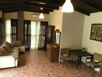 Фото номера Cемейный номер с собственной ванной комнатой Гостевой дом Bliss Guesthouse г. Гагра 3