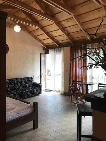 Фото номера Cемейный номер с собственной ванной комнатой Гостевой дом Bliss Guesthouse г. Гагра 8