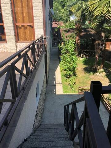 Фото номера Семейный люкс с балконом Гостевой дом Bliss Guesthouse г. Гагра 3