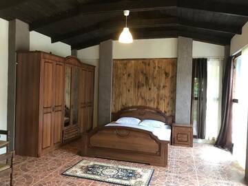 Фото номера Cемейный номер с собственной ванной комнатой Гостевой дом Bliss Guesthouse г. Гагра 4
