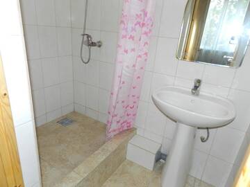 Фото номера Двухместный номер с 1 кроватью Гостевой дом Viphezda Guest House г. Гагра 11
